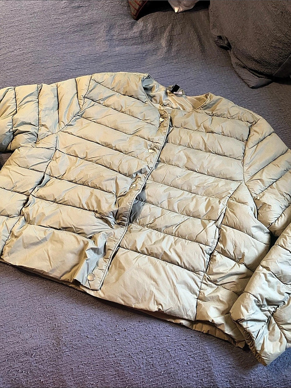 H&M Ultra Light Down Collarless Jacket Cream